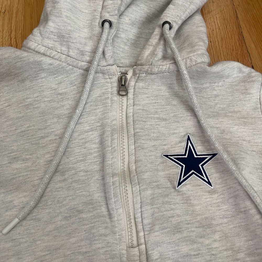 Dallas Cowboys three quarter zip!!